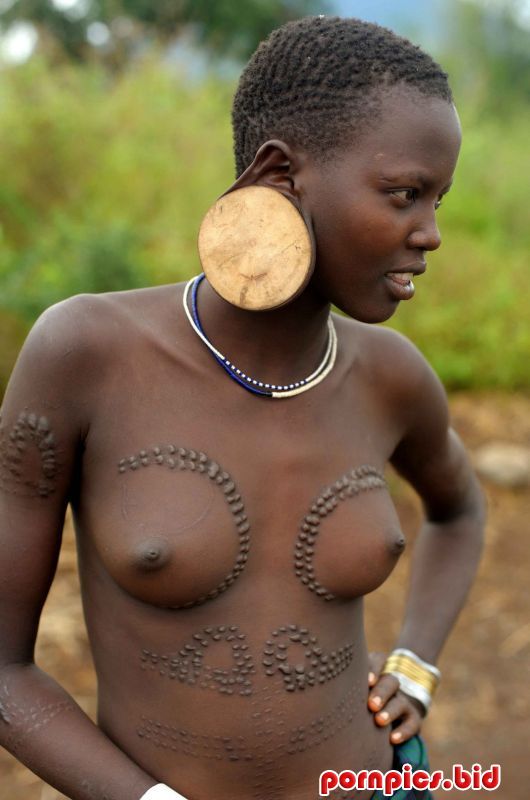 прямо красотка племен африки