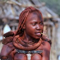 Черная девушка из племени Африки онлайн