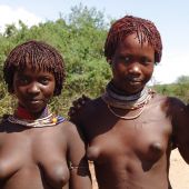 скромные африканки с голыми титьками